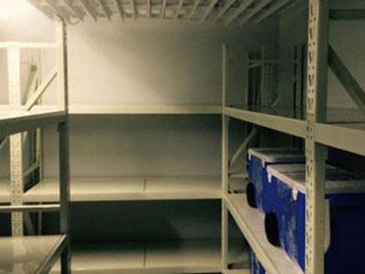 Холодильная камера для хранения морского биологического реактива